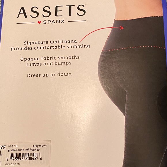 Assets by SPANX Ultimate Shaping Seamless Leggings Gray Camouflage Sz Large NWT - Picture 7 of 7